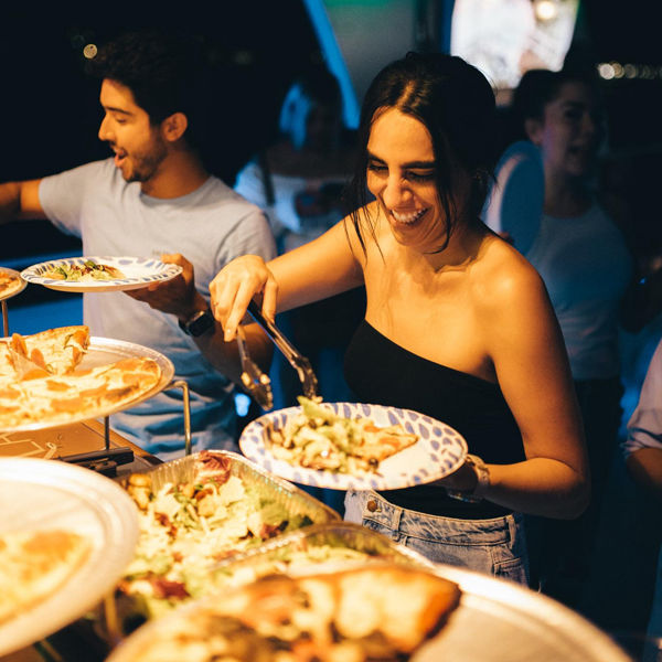 El Perla Catamarán / Catering Personalizado